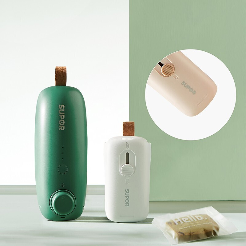 SUPOR sealing machine mini portable sealing clip household snack sealing machine tea bag sealer sealing machine plastic sealing machine hand pressure heat sealing machine snack sealing god battery style fog white practice bag + battery