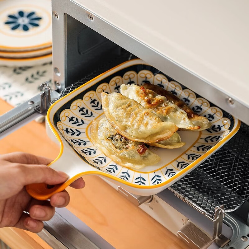 Persson Nordic plate dish household ceramic snack bowl dish tableware oven handle baking pan creative dumpling plate breakfast plate 9-inch handle plate-Hongyun Dangtou