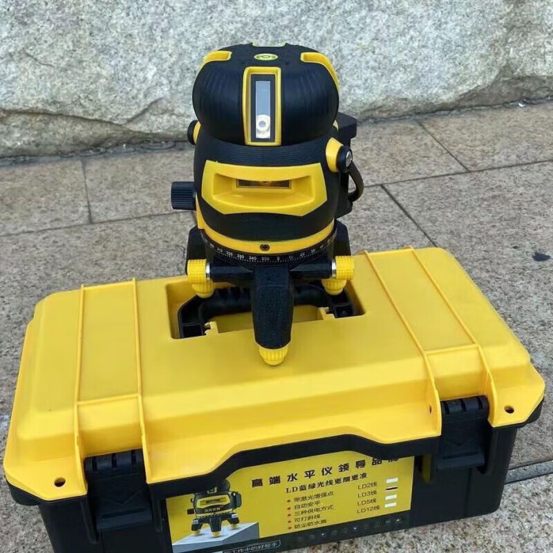 Blu-ray Laser level laser outdoor high-brightness green light wall-mounted automatic leveling level Blu-ray Laser 2-line original standard configuration