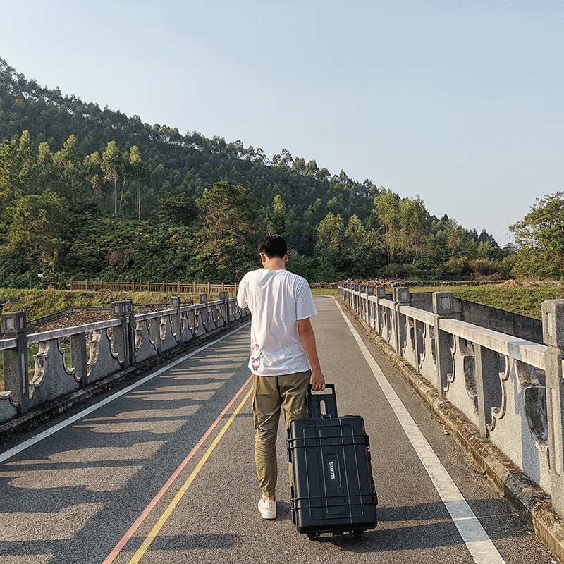 SMRITI heritage protective box black large trolley box thickened waterproof and dustproof multi-functional equipment tool box S6548 black empty box
