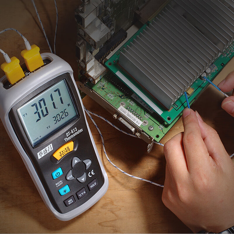 Huashengchang (CEM) DT-613 thermocouple thermometer portable high-precision industrial digital thermometer with probe