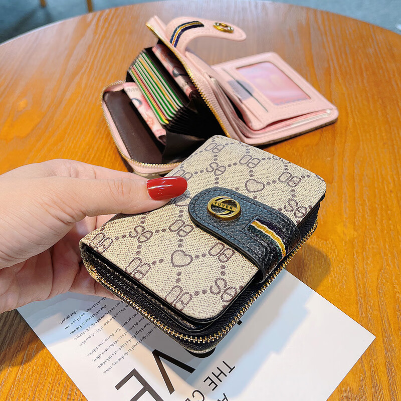 Kuqi Kangaroo Brand Trendy Small Wallet Women's Short Card Holder All-in-One Bag Women's 2025 Chinese Valentine's Day Wallet Large Capacity Multi-Card Slot Black (17 Card Slots)