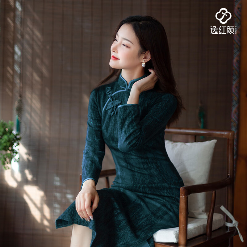 E.Beauty Yifang 2025 Spring New Product Glitter Stretch Knitted Phoenix Button New Chinese Style Women's Cheongsam Blue L