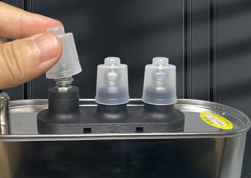 BKMJRHBK450V30KVAR38.5A self-healing reactive power compensation parallel power capacitor 10KVAR 525V order