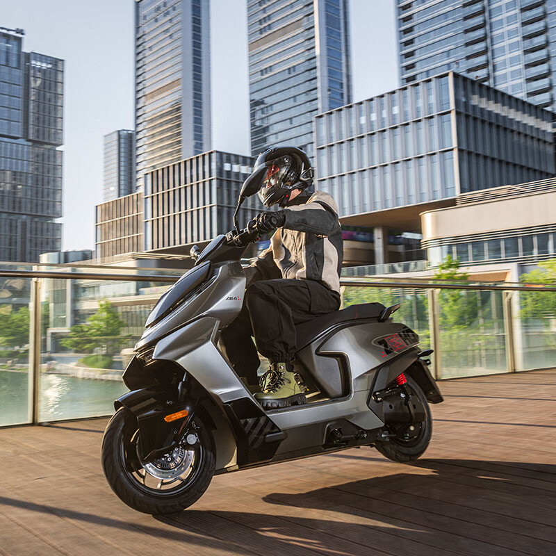 ZEEHO ultra-core high-performance electric motorcycle for commuting and takeaway, large pedal space, long endurance, lead-acid smart electric vehicle AE4 SE AE4 SE lead-acid 72V23AH. Choose color in store.