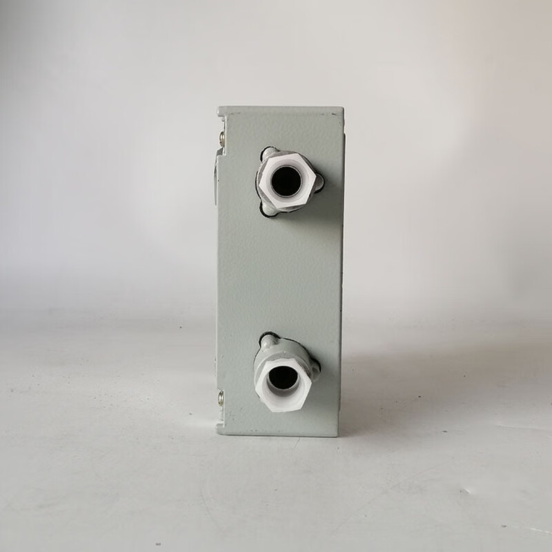 Explosion-proof junction box over-the-wire box 200*135*100 increased safety distribution box junction box lighting switch box empty peak 4 points DN15 (about 20 mm) two in and two out