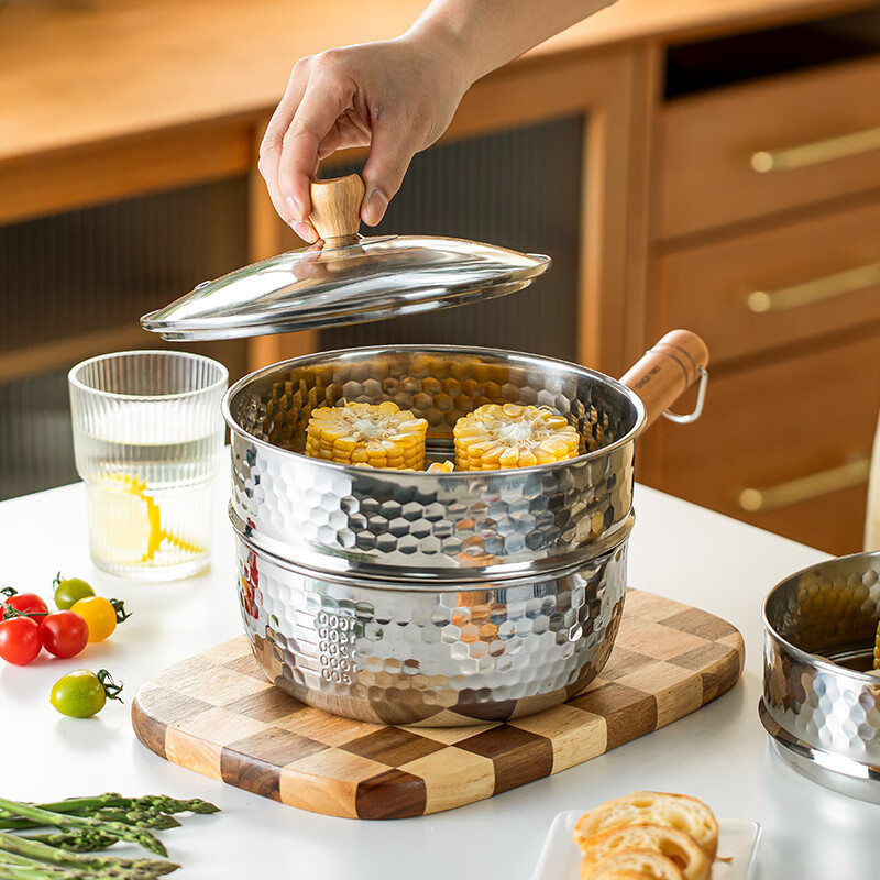 Kanda Japanese snow pan stainless steel small milk pot hot milk pot cooking noodles instant noodle pot baby infant food supplement pot imported soup pot snow pan (including glass lid + steaming grid) 20cm