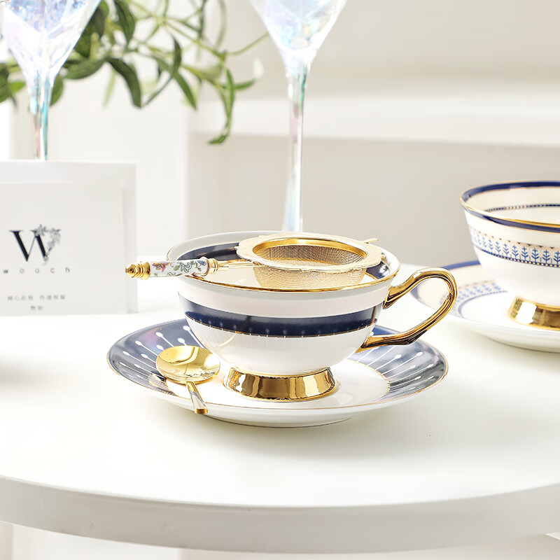 WOOCH Ouya Blue Couple Cup and Saucer Gift Box, High-End Exquisite Coffee Cup for Best Friend to Move into a New Home, Wedding Souvenir Ouya Blue Series Cup and Saucer Matching Cup + Platinum Gift Box