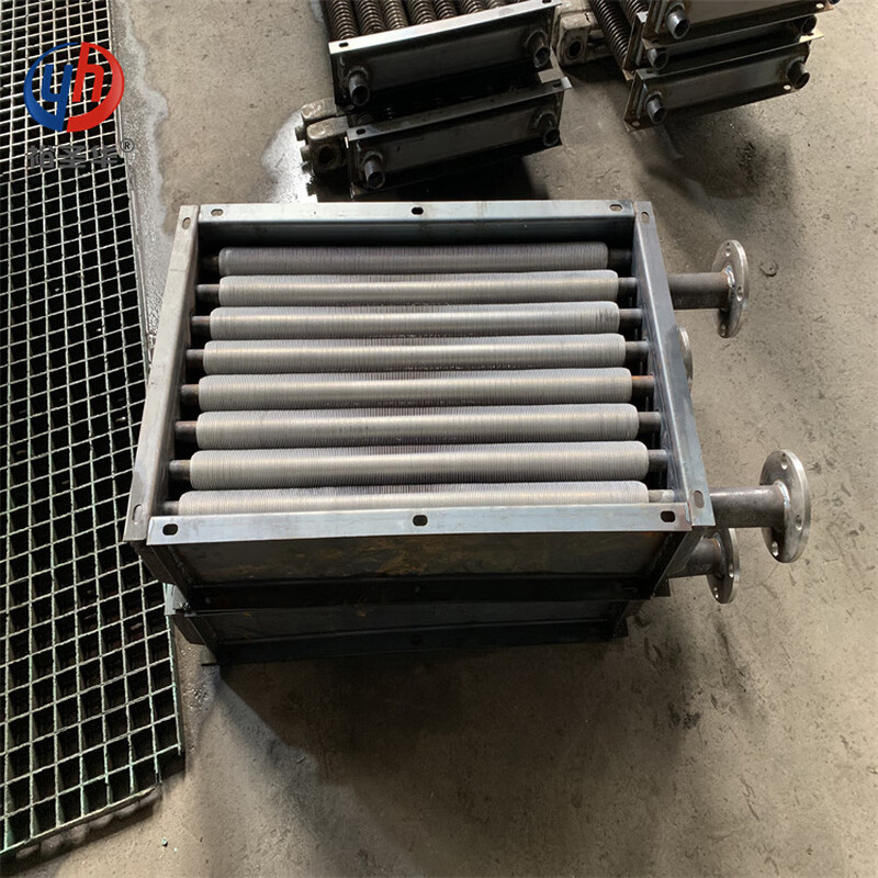 Yushenghua manufacturer supplies corrosion-resistant steel and aluminum composite finned tube finned radiators. Steam heat exchangers are processed and customized. Various models are processed and customized. 150mm*450mm. Various sizes can be customized.