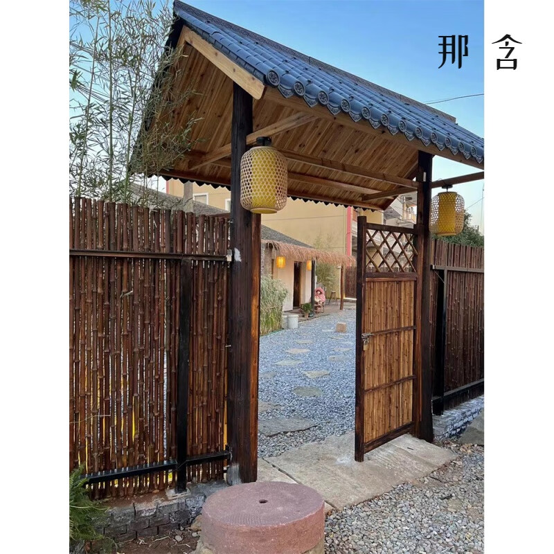Chuangjing Yizhong B&B small courtyard wooden door anti-corrosion wooden door head bamboo door B&B door head courtyard door Chinese style antique rural farm scene area resin tile roof