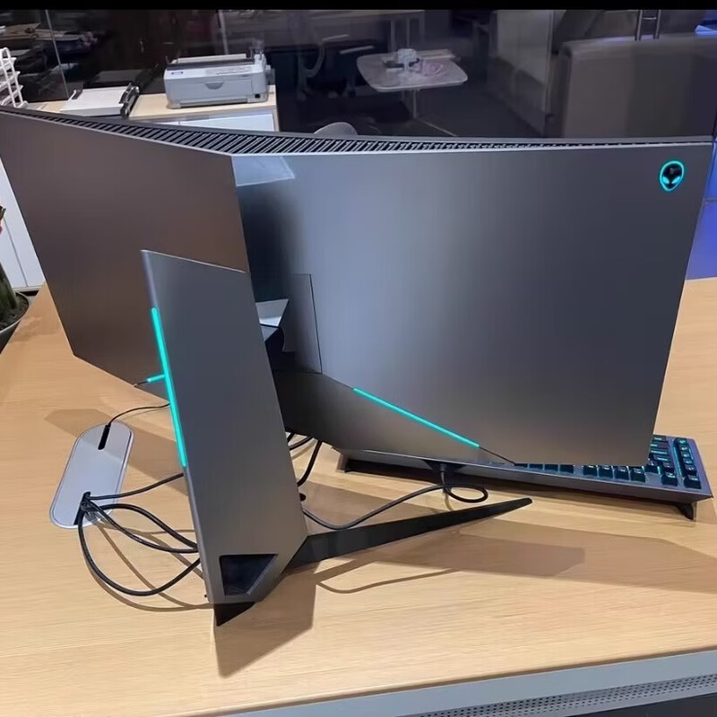 Alienware second-hand desktop console e-sports game computer R12 R13 Big Triangle 51 second-hand monitor 95 new Alienware 34-inch 2k/160hz/fish belt curved screen