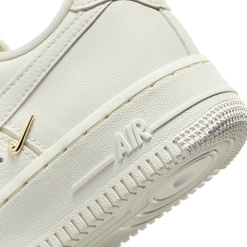 Nike NIKE Women's Air Force One AF1 New Year's Gift Sports Shoes FV3654-111 Sail White 38