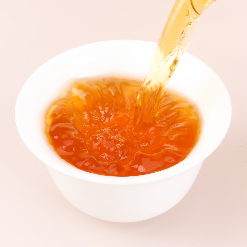 Longming 2015 Fuding Old White Tea Shoumei Tea Cake 350g New Year Tea New Year Souvenir Box