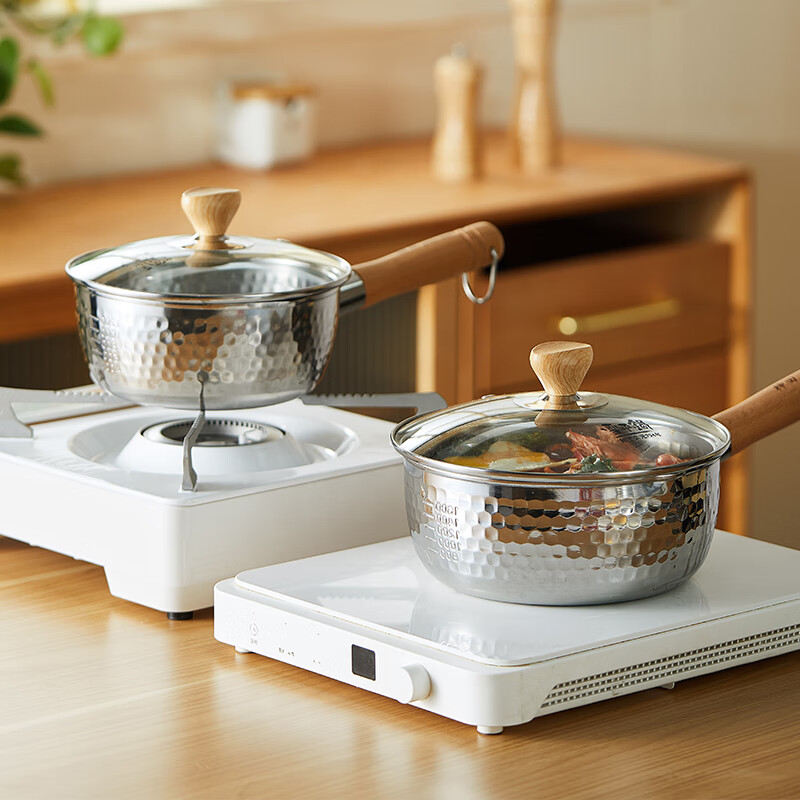 Kanda Japanese snow pan stainless steel small milk pot hot milk pot cooking noodles instant noodle pot baby infant food supplement pot imported soup pot snow pan (including glass lid + steaming grid) 20cm