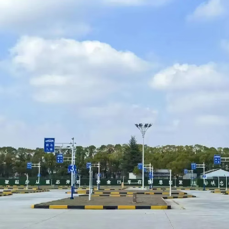 Shanghai No. 1 Driver Training School Learn to drive and test for driver's license - C1 manual transmission weekday classes from Monday to Friday