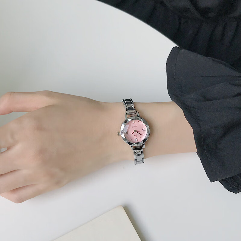 Shantou Lincun Mini Watch Women's Small and Exquisite Niche Design Bracelet Simple Temperament Student's New Thin Strap Quartz Watch Silver Strap Powder Plate (Flower Box + Spare Battery) Send Adjuster