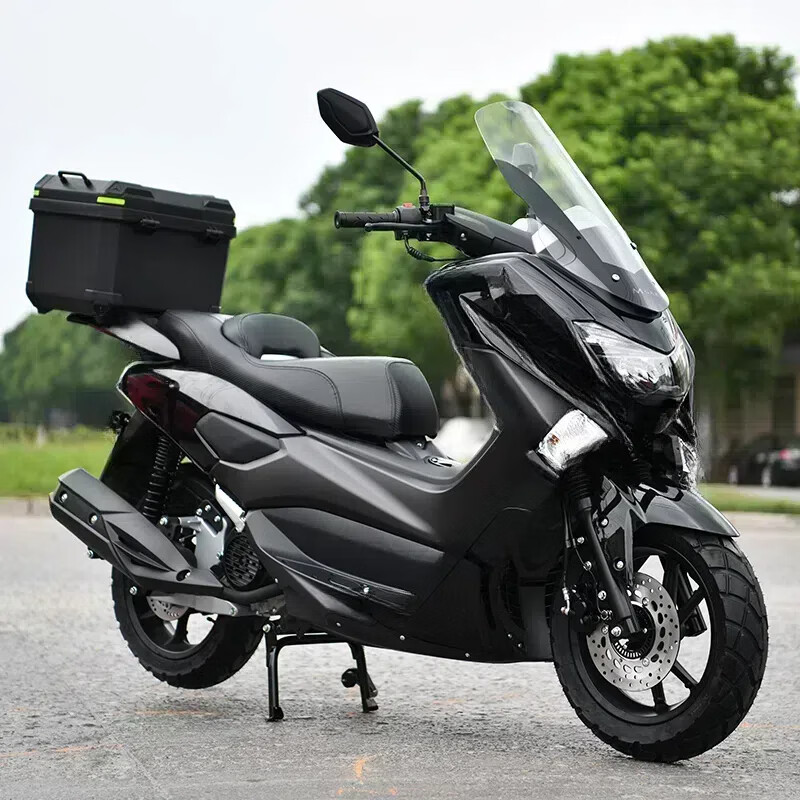 Geelong Warrior 150 scooter fuel can be certified as National IV EFI complete vehicle brand new original lightweight two-wheel gloss black (original machine) + tail box