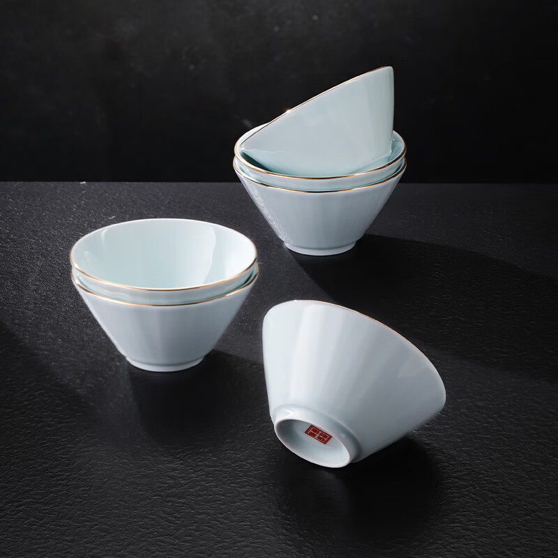 Jingdezhen (jdz) ceramic gold-shadowed green bamboo hat tableware set household eating dishes and plates combination gift box for six people 18 pieces gold-painted green bamboo hat hourglass set 18 pieces