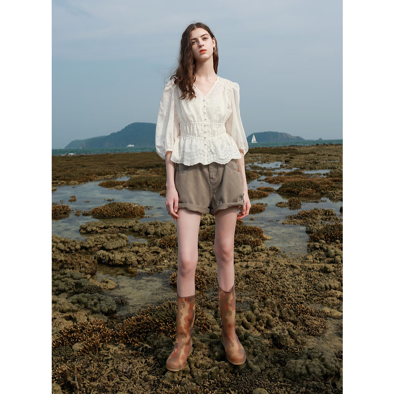 Tricolor 2025 Summer New Three Quarter Sleeve V Neck Lyocell Embroidered Shirt Waist Shirt Top Women Off White L 165/88A