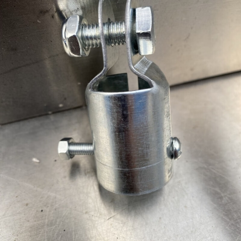 Screw type dust push mop universal connecting pants mop connector handle connector mop rod buckle mop rod 2 small and large screw caps each 1 piece