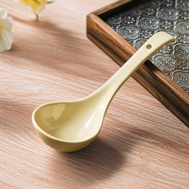 National style ceramic soup spoon with short handle, large spoon, household soup spoon, large soup spoon, porridge spoon, exquisite and high-end, high temperature firing, creamy yellow
