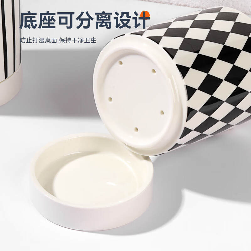 Tang Zong Chopsticks Hepburn style ceramic chopstick barrel (polka dot) high-looking drainable with base chopstick cage chopstick holder C5346