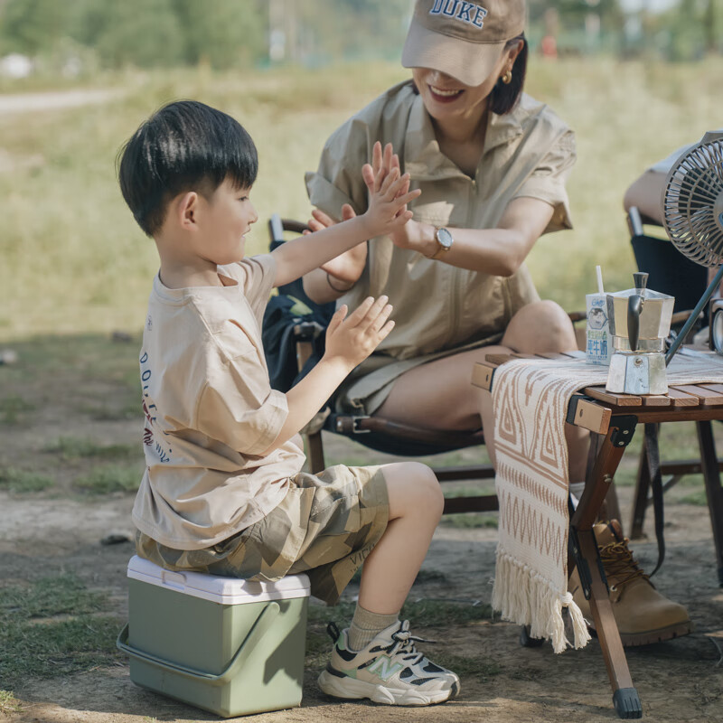 Kebao (kbcool) insulated box cooler outdoor ice fishing camping seafood frozen portable lunch cold storage 3L white + 6 ice bags + 5-sided PU 1