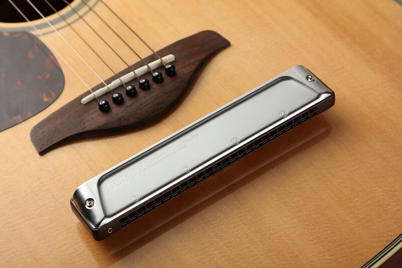 Kongsheng (KONGSHENG) 24-hole polyphonic harmonica NO.2420 can be customized in minor keys, special keys, 12 keys, complete playing practice harmonica in G key