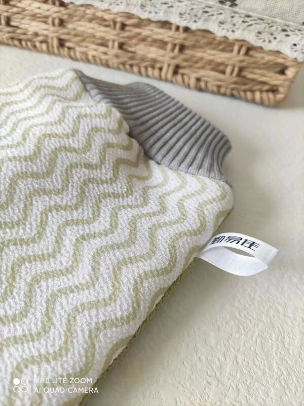 Pupan Qinyijia bath towel, double-sided thick and thin gauze bath towel, men's and women's bathhouse rub back and dust artifact, rub the mud under the back, 3 thick and thin gauze bath towels in random colors