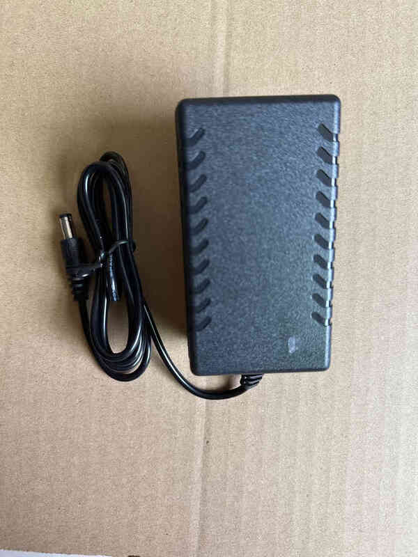 Tap water booster pump power adapter 24V6A solar water heater dedicated pipeline booster pump transformer 24v6A wall-mounted