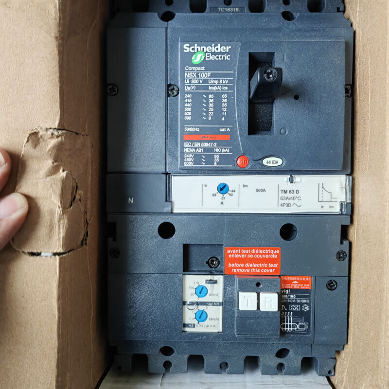 Schneider leakage circuit breaker N NSX160N NSX250N with VIGI 100A