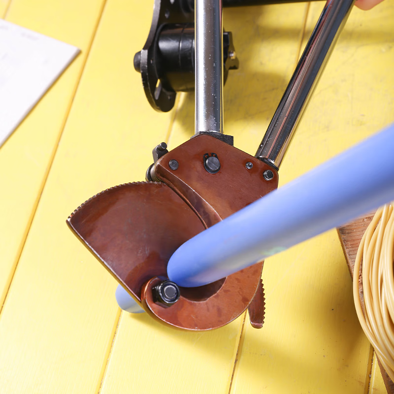 Deli professional grade ratchet cable cutter large mouth cable scissors steel strand cutter gear type bolt cutter scissors ratchet cable cutter 40mm DL-J40