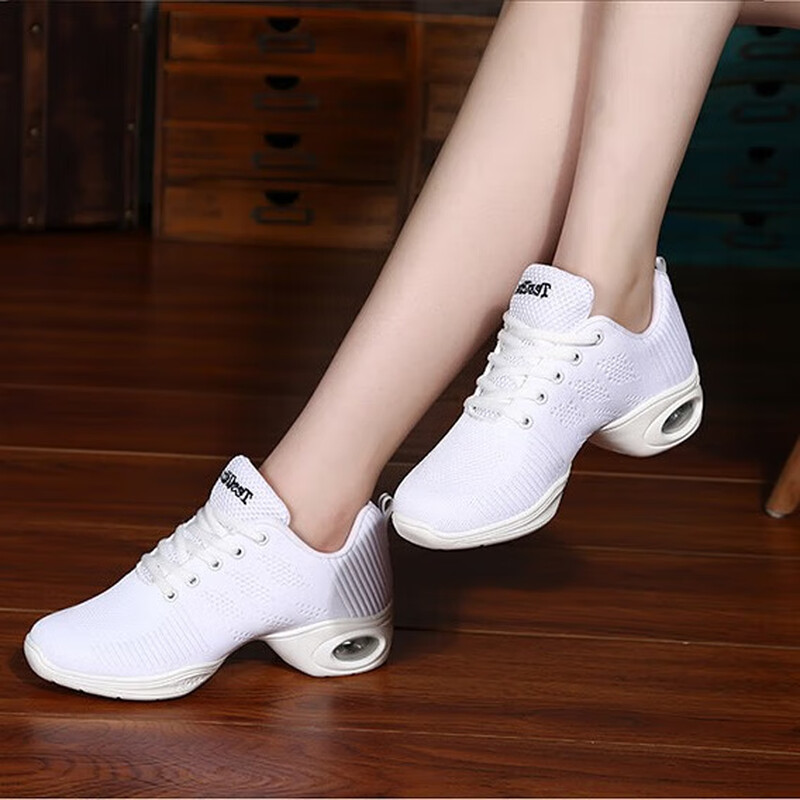 Tesili's autumn socks, breathable women's shoes, sports shoes, versatile dance shoes, square dance shoes, casual walking shoes, non-slip outerwear