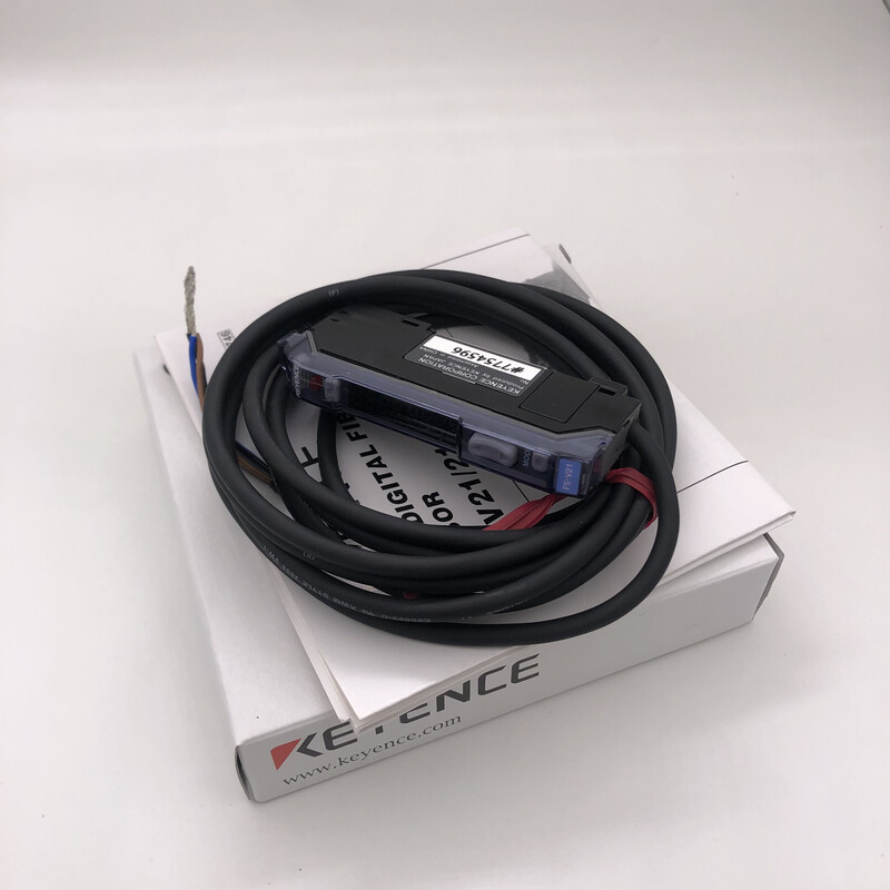 Yue Changsheng original Keyence sensor FS-V series fiber amplifier FS-V1 V12 V21R V31CP V34P FS-V12 new original
