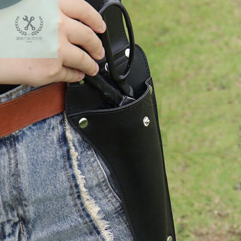 LNGA LANDGRE Large Sewing Scissors Leather Case 12-inch Scissors Leather Protective Case Tailoring Scissors Storage Cover Scissor Case Hanging on Waist 27cm Leather Tailoring Scissors Protective Case (not included)