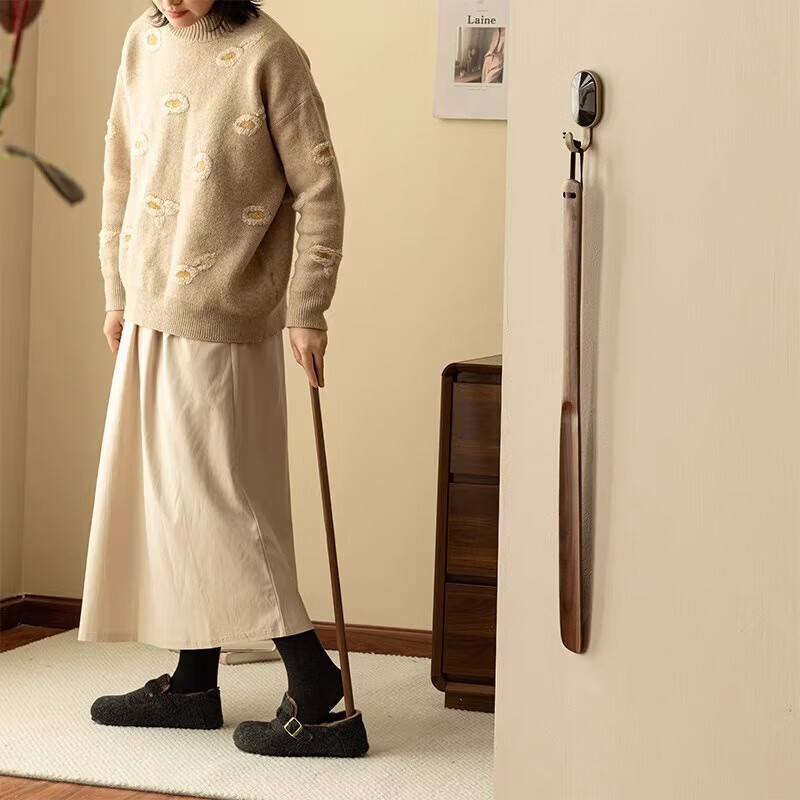 Summer shoehorn long handle 75cm household walnut solid wood shoe lifter pregnant women and the elderly shoehorn high-end shoe pump