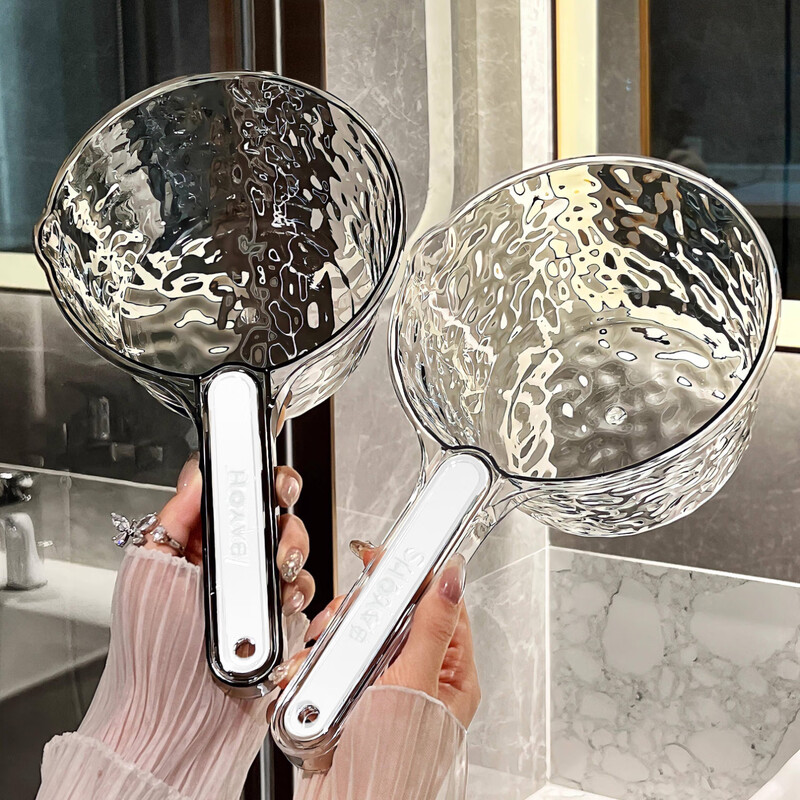 MENGTING water ladle kitchen water ladle deepened and thickened long handle household plastic transparent with spout