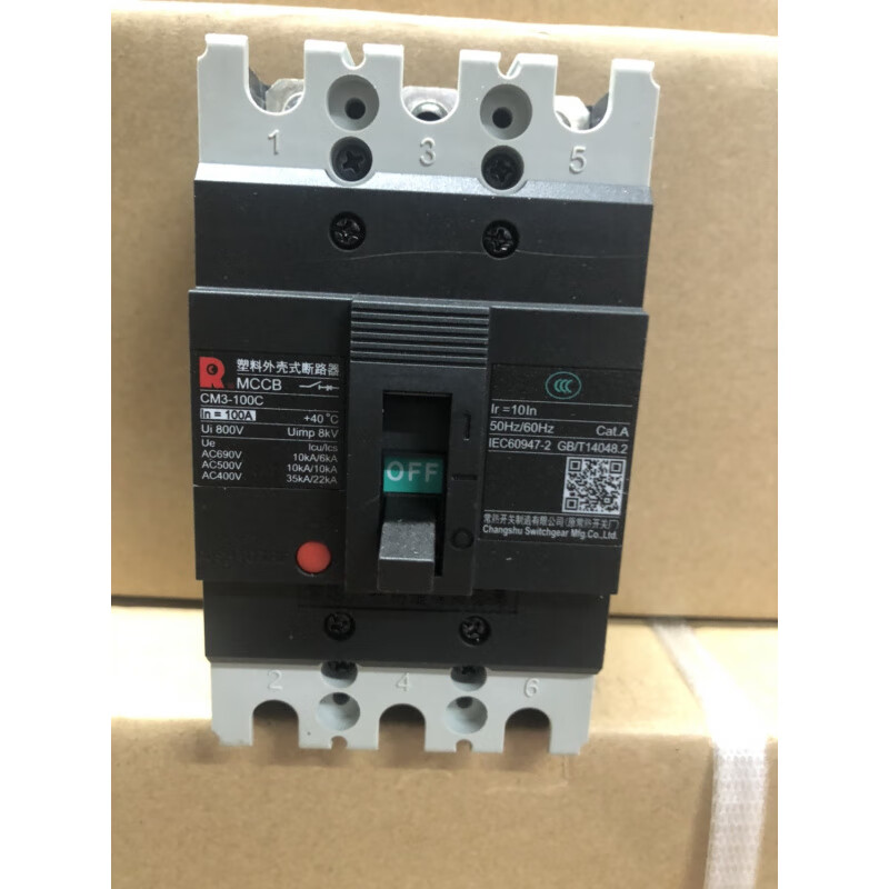 Original Changshu Switch Factory plastic case circuit breaker CM3-100C/3300 100A MCCB 3P 40A