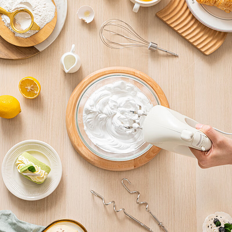 OQB German quality egg beater high-power electric household baking small automatic handheld light mixer cream beat pear white