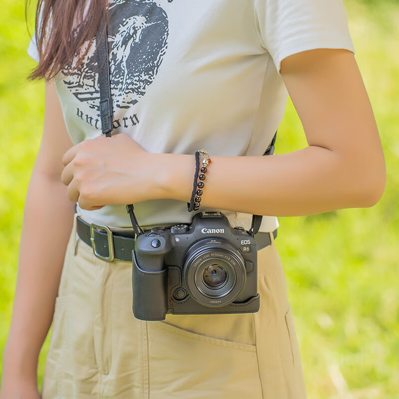 Photographer Canon R8 leather protective case r50v camera bag r5R6 second generation leather case R52r6 base R50 protective case rp leather accessories shelv first layer cowhide