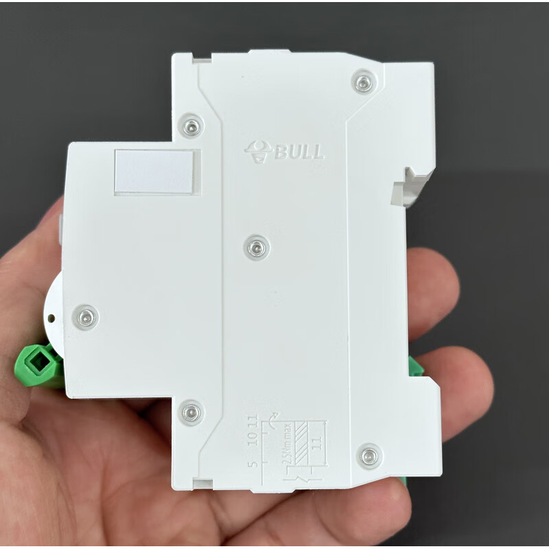 Bull 32a leakage protector air conditioner water heater 2P air conditioner narrow body leakage protection 36 mm large terminal 2P narrow body leakage protection LBE5-100 100A