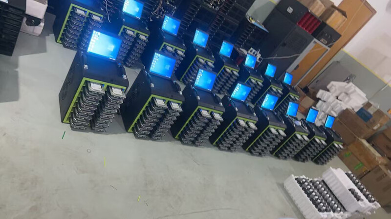 Brand new 16-SAS SATA SSD hard drive tester bad sector scan low format health SMART+customization Seagate+Western Digital COM