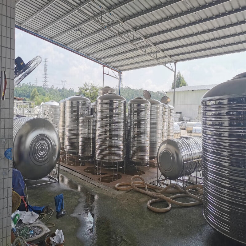 Hunter 304 stainless steel water tower large household water storage tank wine storage outdoor food grade drinking water barrel horizontal diesel barrel 10 tons horizontal (extra thick)