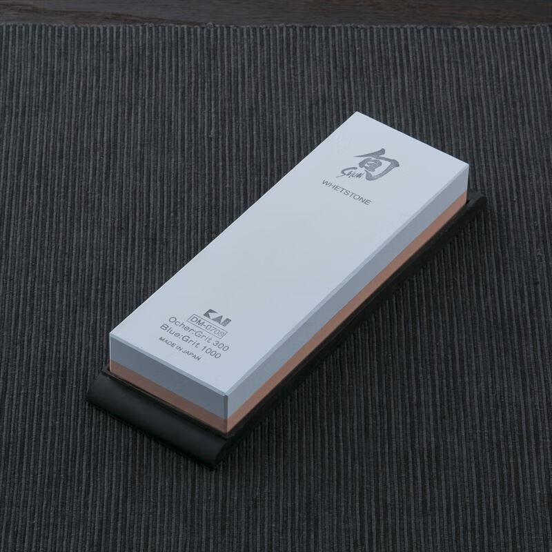 Japan imported Japanese ceramic Japanese sharpening stone sharpener for home use DM0708 white (3001000 mesh)
