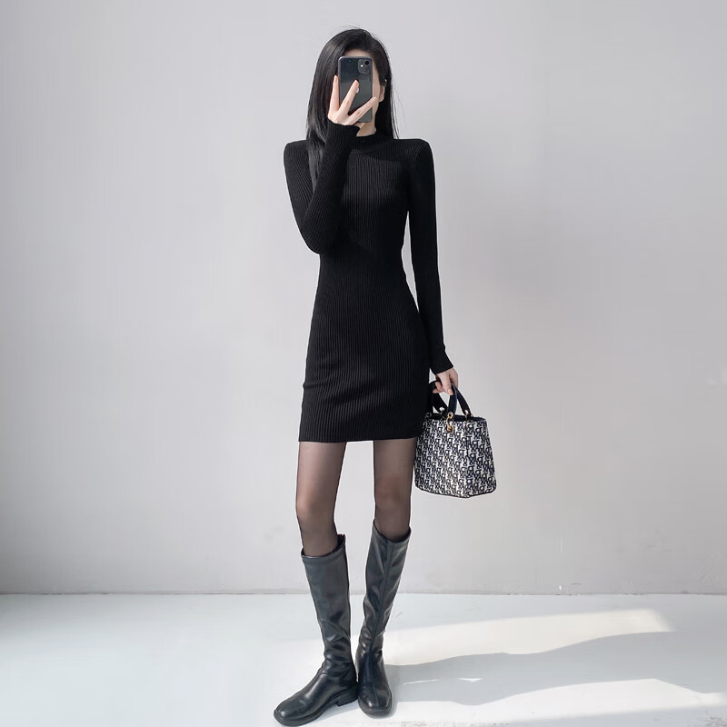Yu Zhaolin (YUZHAOLIN) half turtleneck knitted dress for women 25 autumn and winter with coat, slim fit waist bag hip bottoming sweater short skirt black