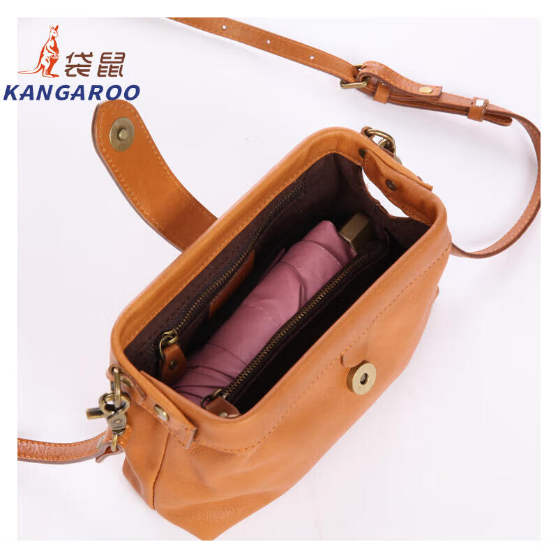 Kangaroo (KANGAROO) launches new 2026 first-layer vegetable tanned cowhide mini box bag with gold design casual crossbody bag simple light luxury women's bag black (renewed texture)