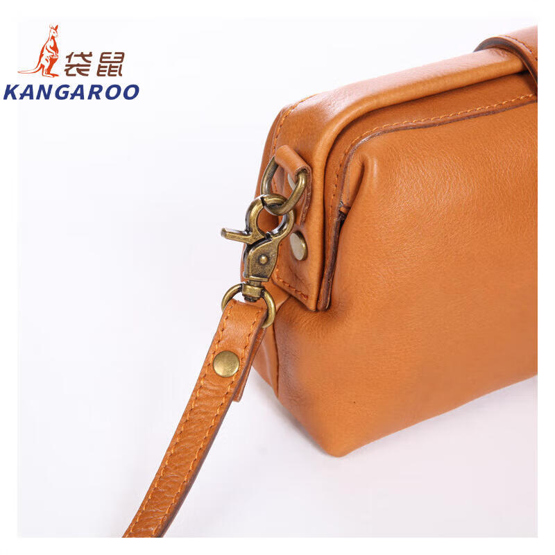 Kangaroo (KANGAROO) launches new 2026 first-layer vegetable tanned cowhide mini box bag with gold design casual crossbody bag simple light luxury women's bag black (renewed texture)