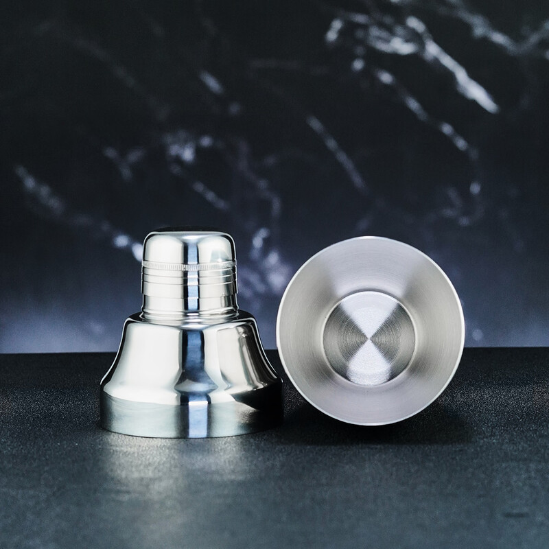 Bar soul standard three-stage shaker 304 stainless steel classic Japanese shaker professional British bartender shaker classic large size 500ml regular recommendation