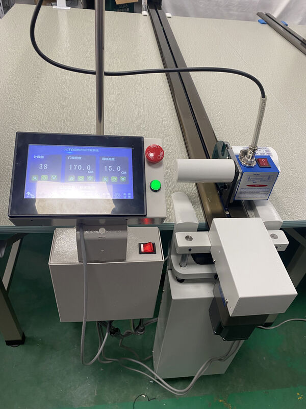 Dayang brand cloth cutting machine complete set of fully automatic orbital cloth cutting machine cutting machine electric scissors electric scissors BYBD-2 automatic cloth cutting machine 2 points 1 track remote control with automatic lifting