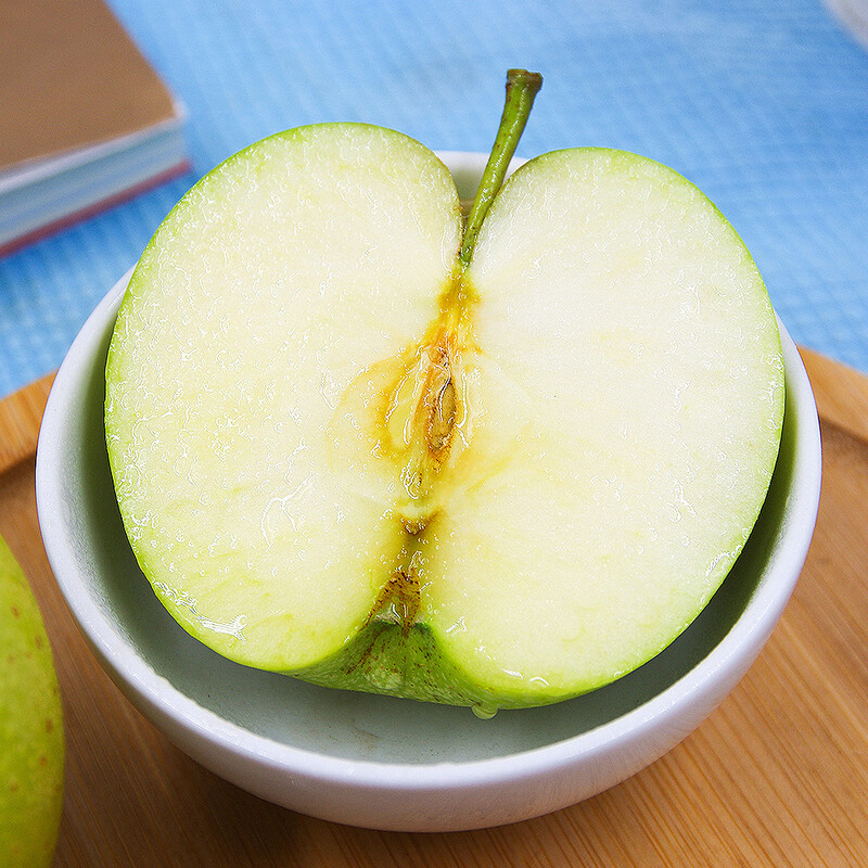 Jingxiansheng Shandong Freckled Wanglin Apple, net weight 3.6 catties, gift box, about 9-11 pieces, fresh fruit